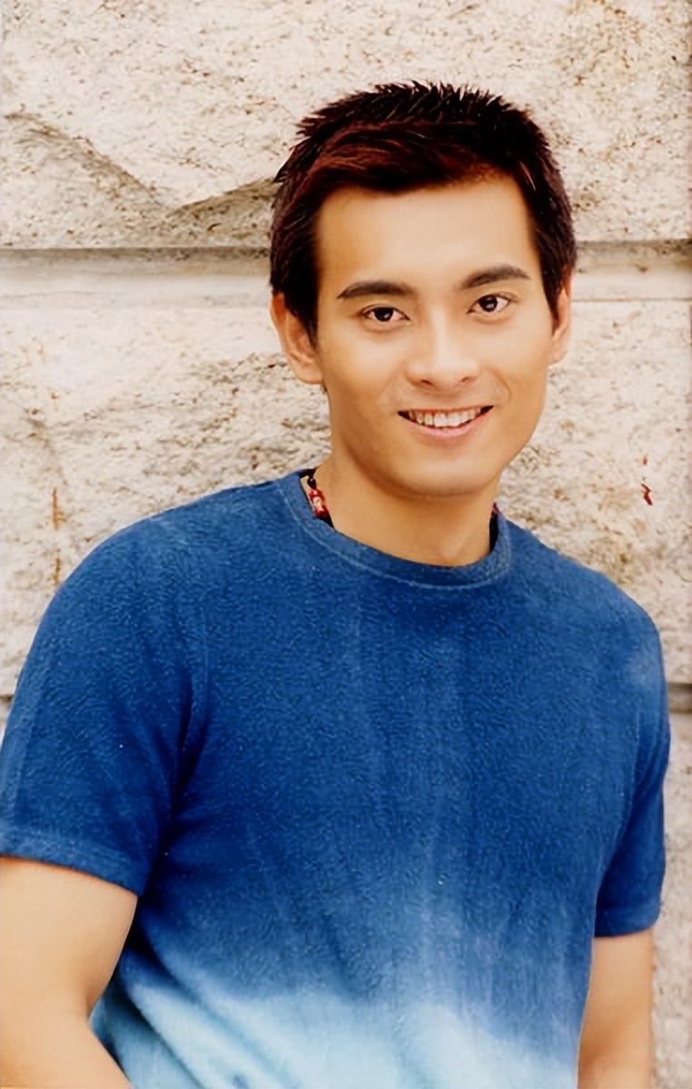 同样叫宋佳，一个事业爱情双丰收，一个只谈恋爱不结婚