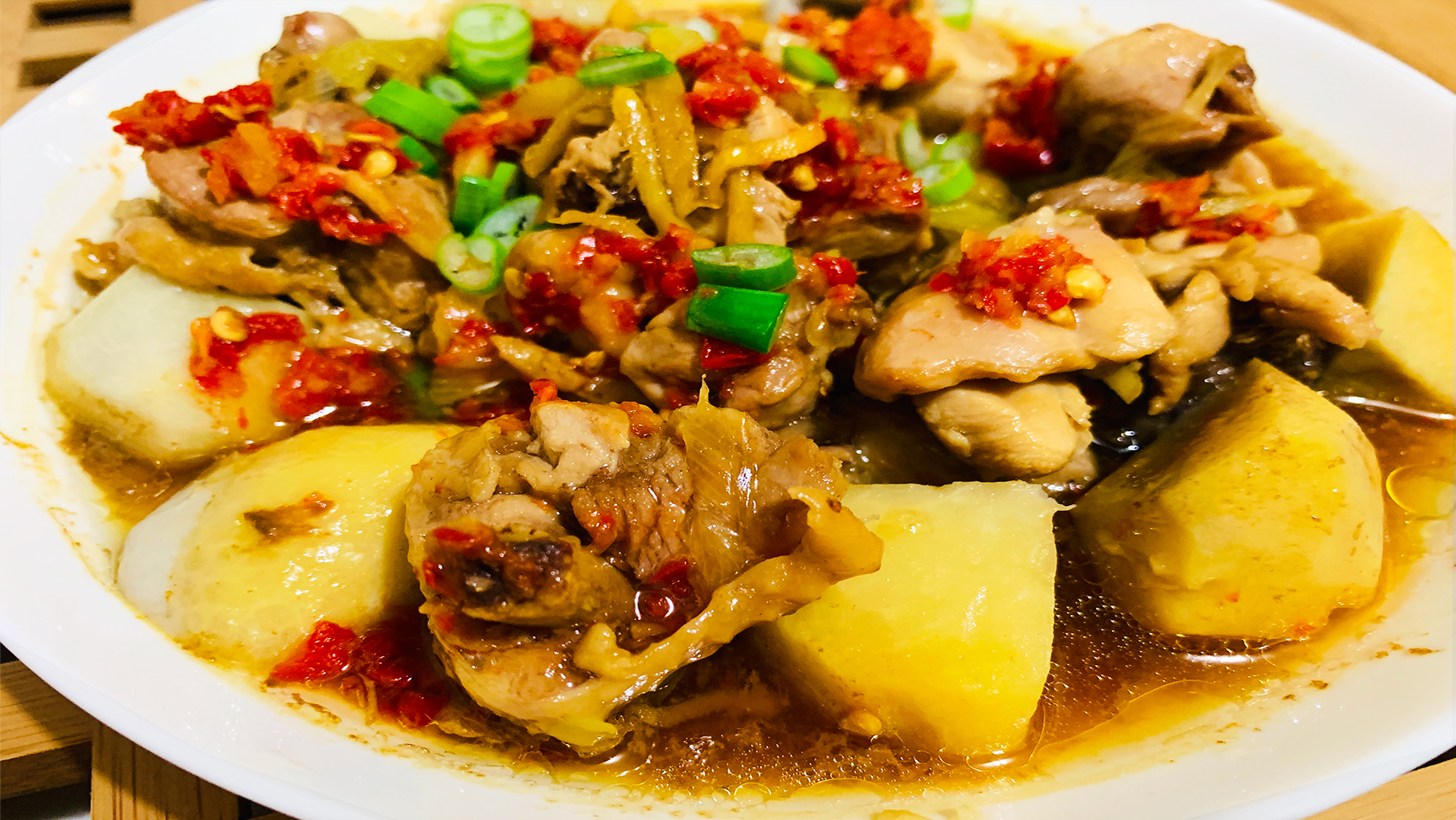 冬日营养餐：毛芋头的美味做法，孩子最爱的暖身美食