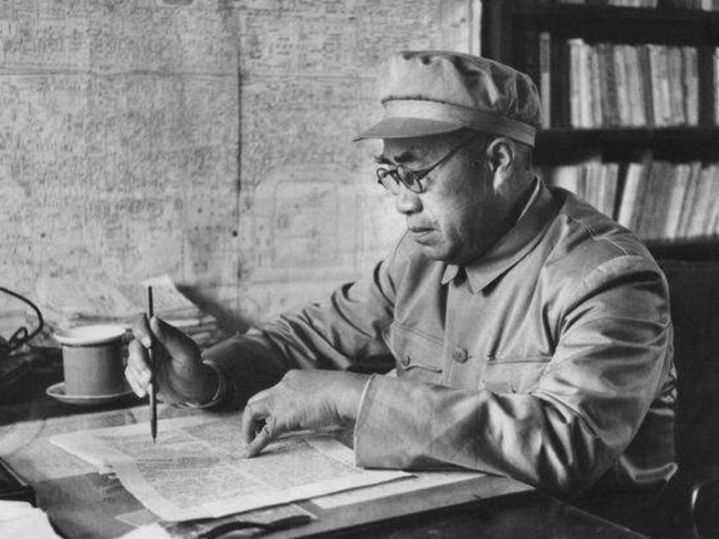 1950年杨得志赴京接受任务，朱德接见：彭德怀点名要你的十九兵团