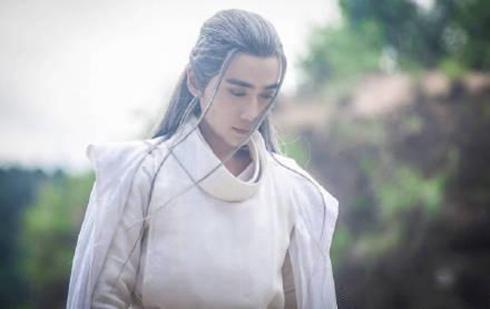 谁说白发就是老？这6位古装美男白发太惊艳，盛世容颜勾人心弦