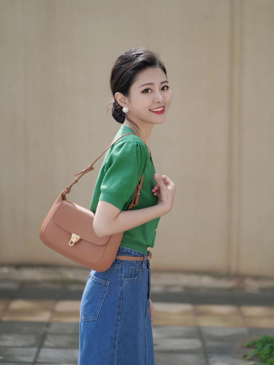 穿针织开衫真的很美(穿针织开衫真的很美吗)
