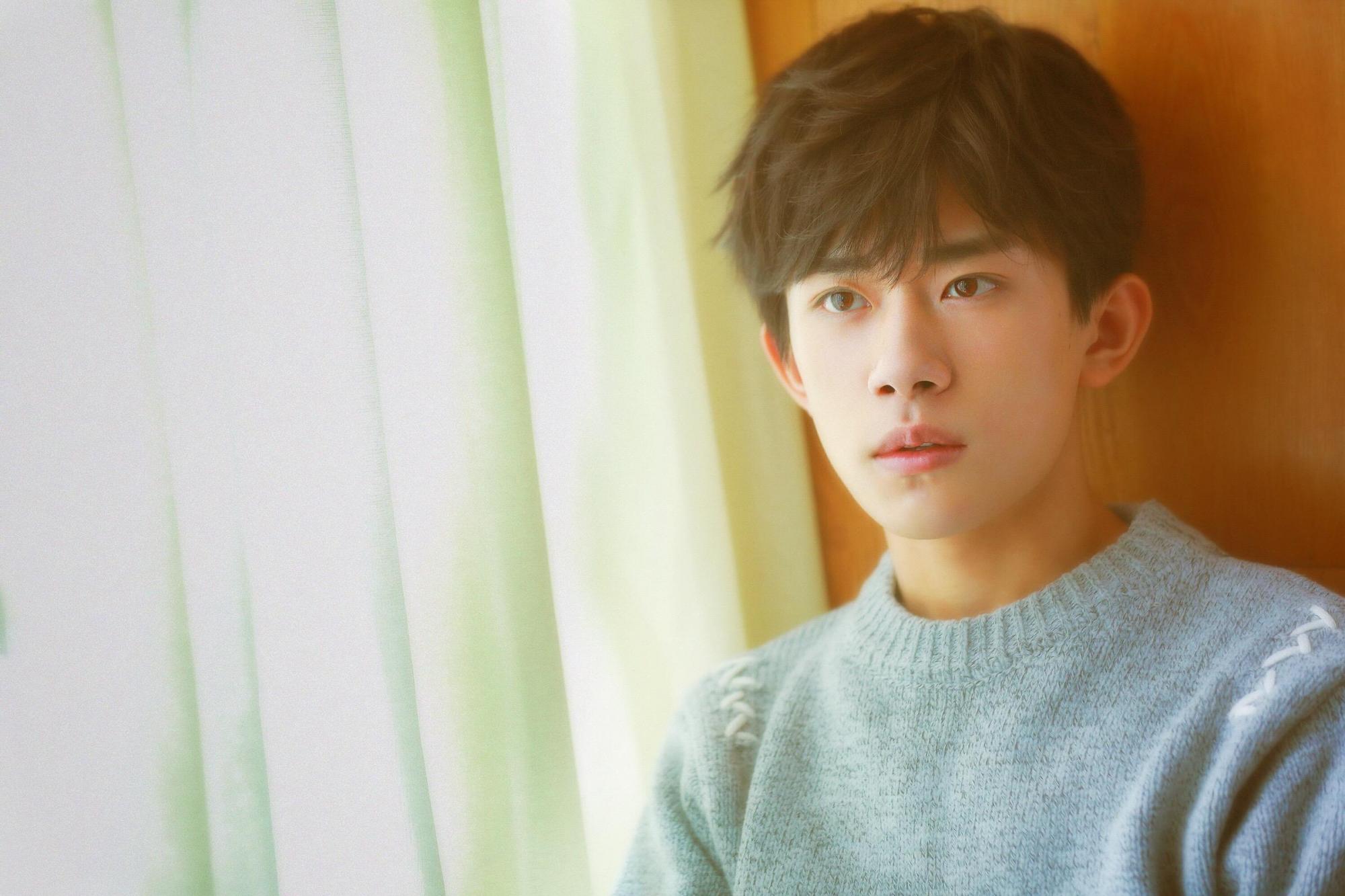 中国国家话剧院拟聘易烊千玺，为何明星热衷考编？