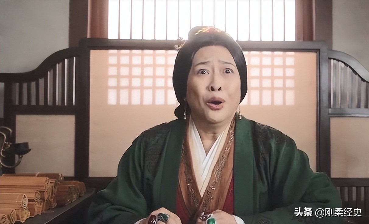 星汉灿烂：程少商家的相互称谓让人迷惑，咋不直接叫嫂子、弟妹呢