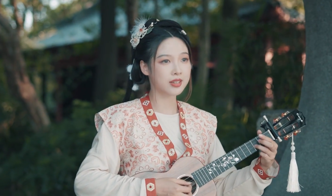 全网播放超20亿，他靠提供免费服务，22岁就赚到了100万