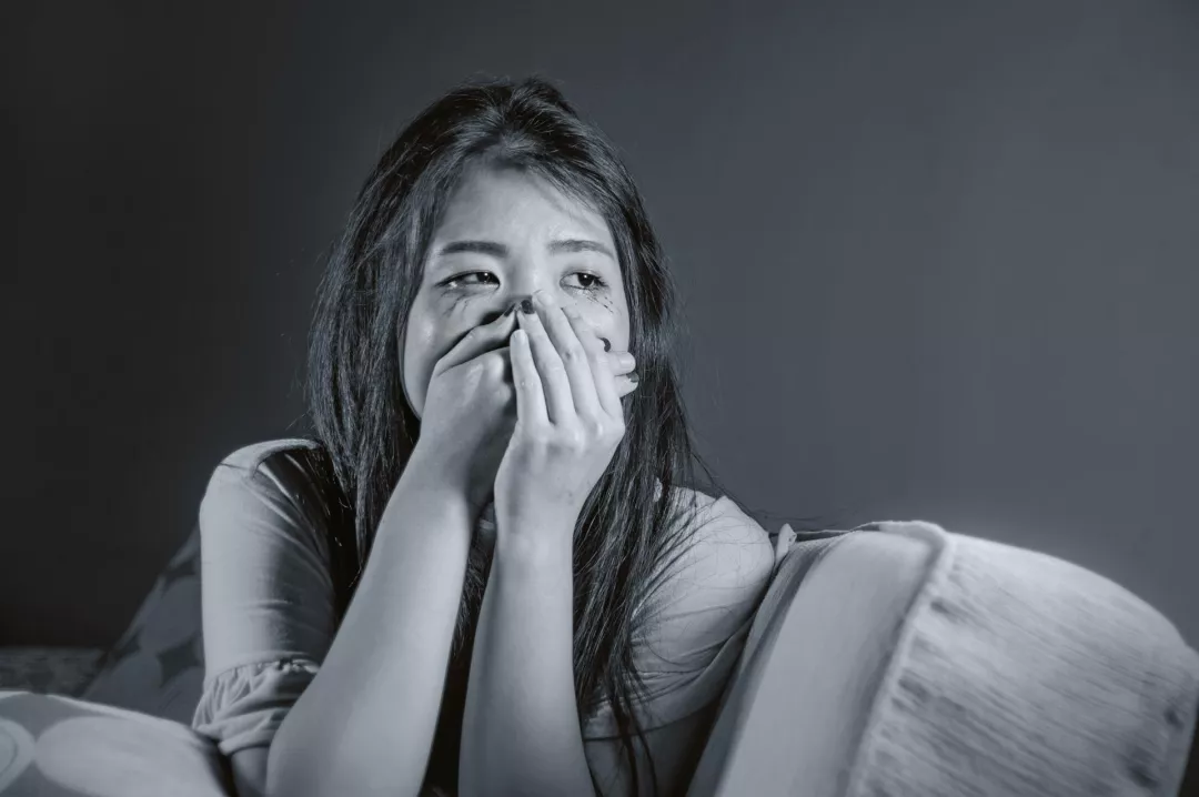 分手和上一段感情的时候,大脑中被激活的部位,和当人们切身感受到疼痛