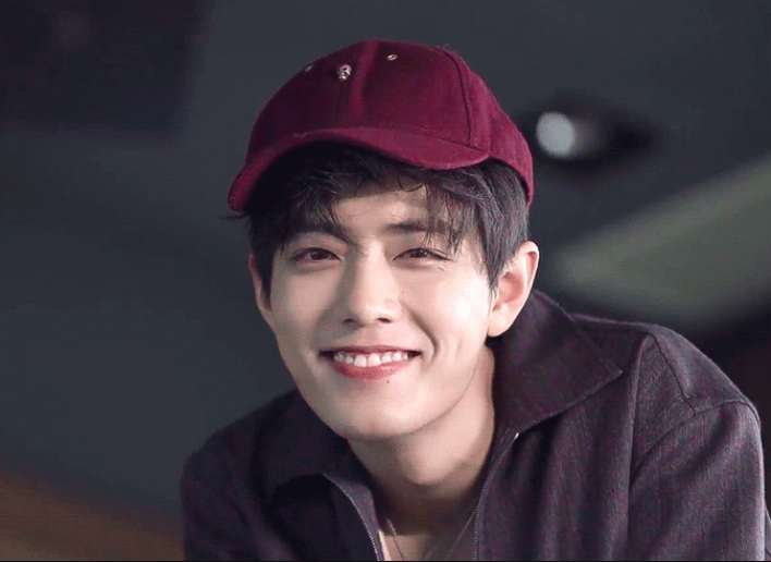 肖战又凭颜值出圈,成全球最帅男演员第一,粉丝纷纷表示祝贺