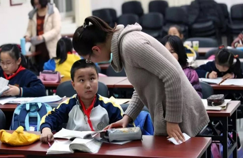 英语降为“副科”？辽宁率先降低英语分值，家长对此看法不一