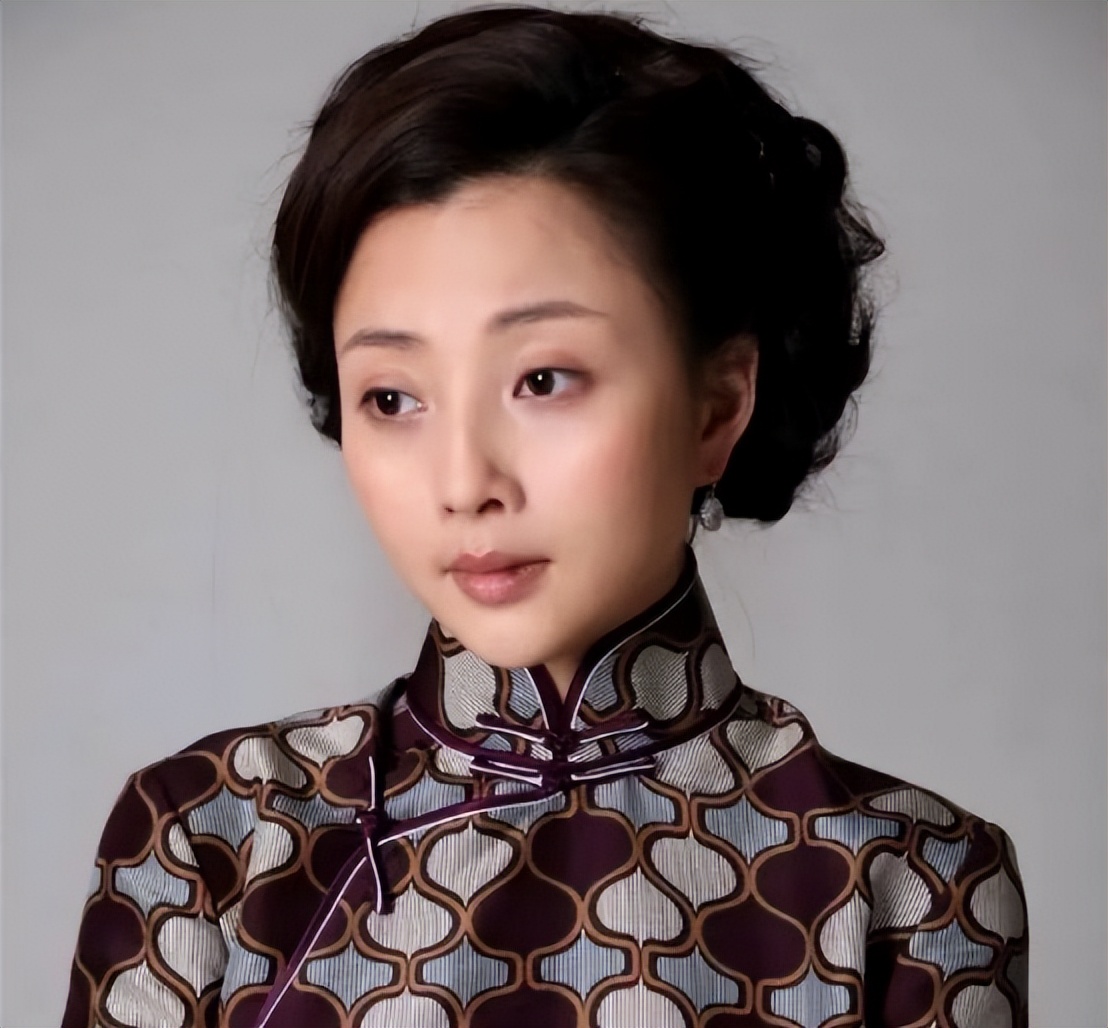 殷桃的痣、梅婷的黑眼圈，娱乐圈坚决不整容的女星，我只服这10位