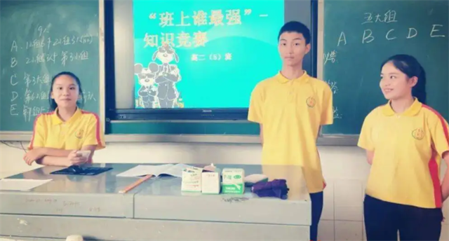 何润琪：带着妈妈遗照上清华，这个湖南文科状元的故事让人唏嘘