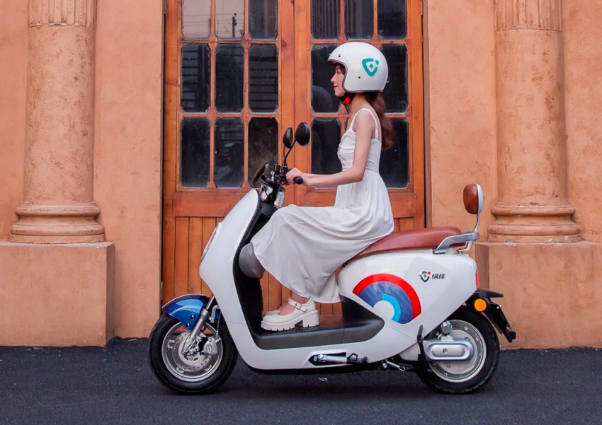 绿佳发布新一代电动车Veel，全新色彩时尚搭配，主打90、00后市场