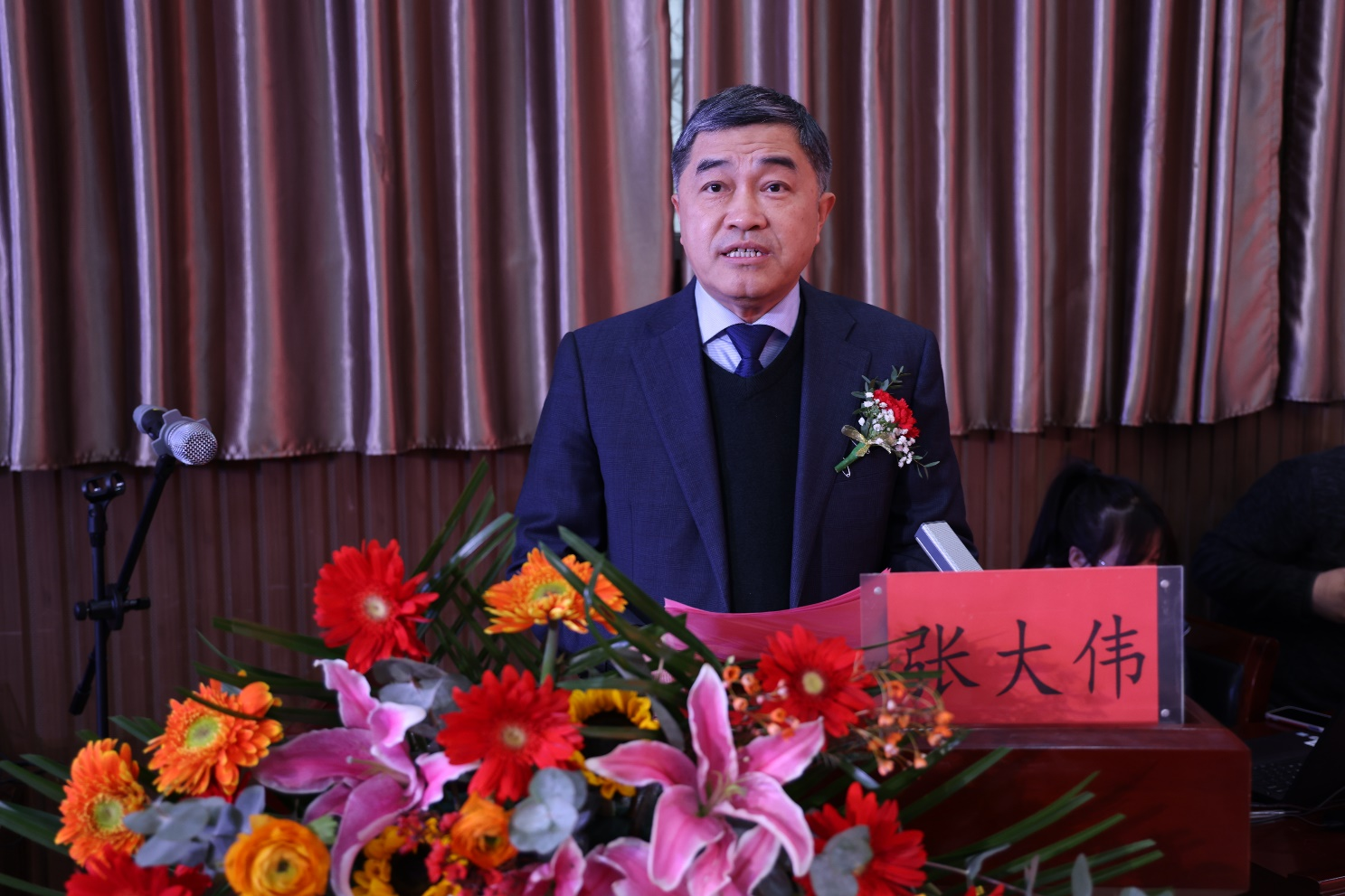 中原杏林喜事！国医大师张磊首届13名弟子出师