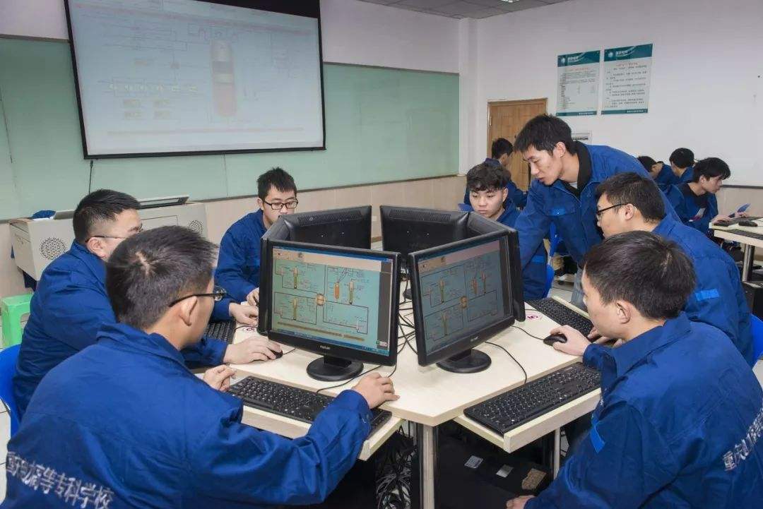 大专生的3句话，说出专科学校的现状，过于真实惹人反思