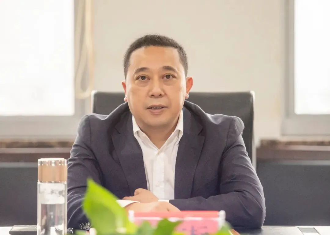 进京领奖的“70后”职务调整!这个经济强省,1个月有7位市委书记、代市长履新