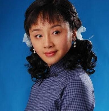 看了中戏1996级艺考证件后，不禁想问，秦海璐是怎么考进去的？