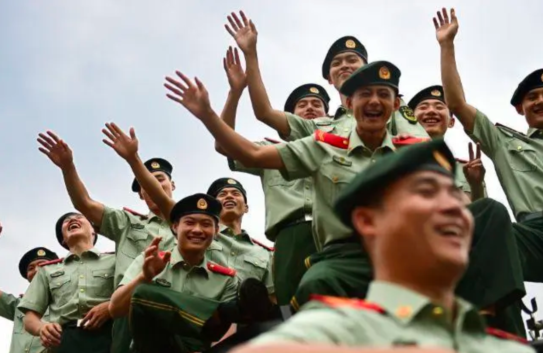 毕业了，当兵去！大学毕业生参军入伍优待政策知多少