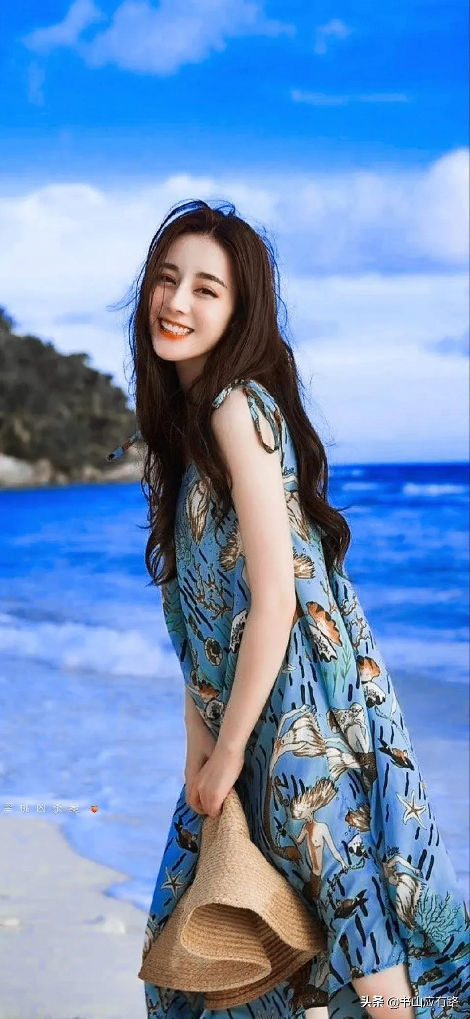 迪丽热巴：精致五官、异域风情的绝色美女