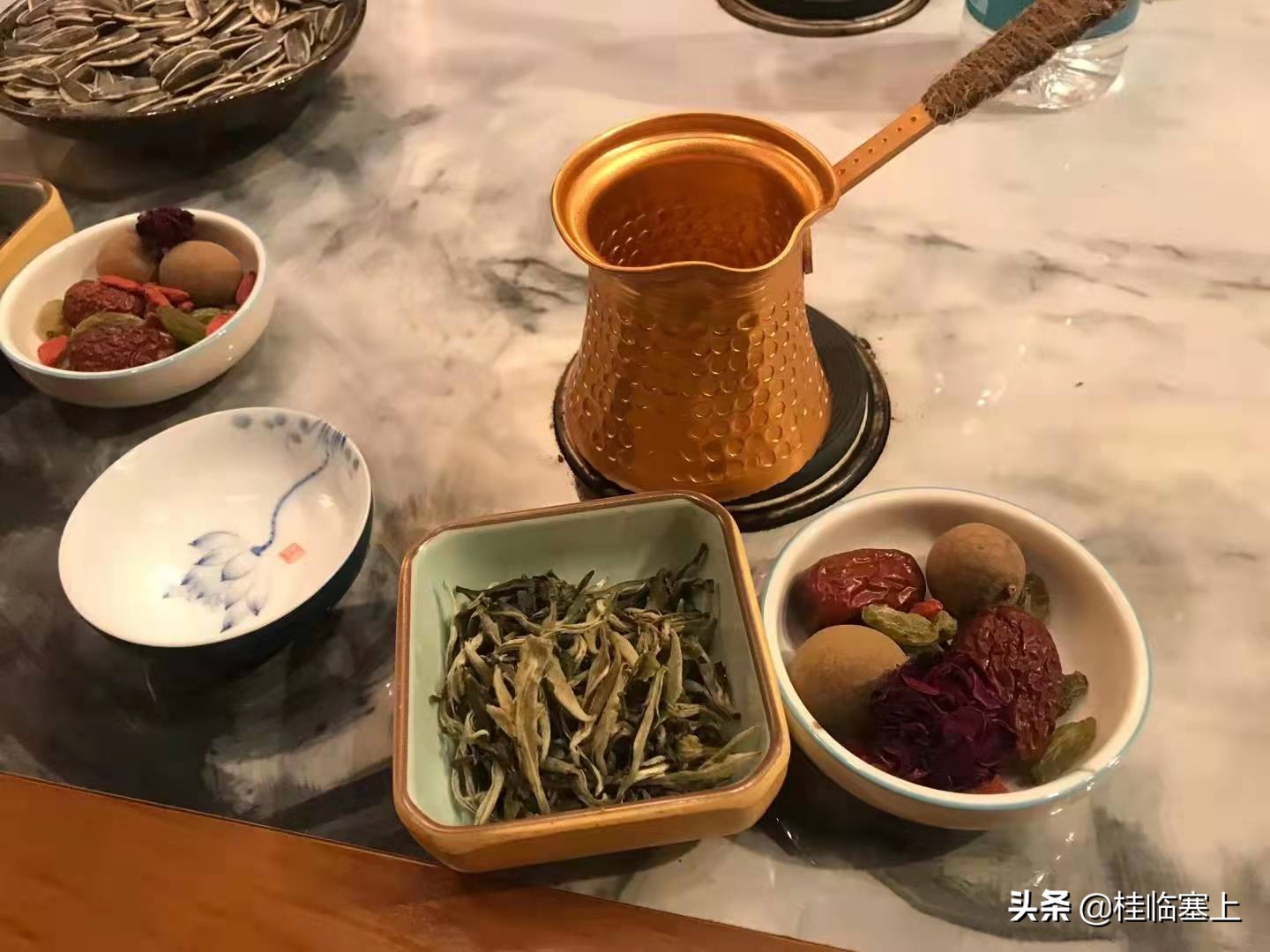 诗兄说：体验银川风情，有时候不过是需要一茶一味的温暖而已