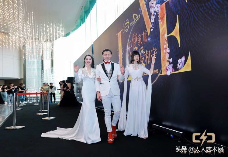 太平洋电影节特邀嘉宾一一美国导演编剧原泽乾