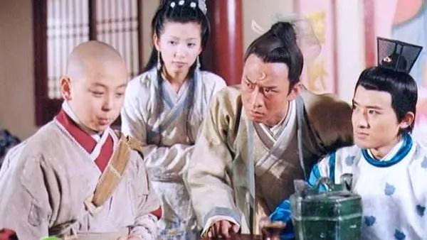 《少年包青天1》隐逸村之谜