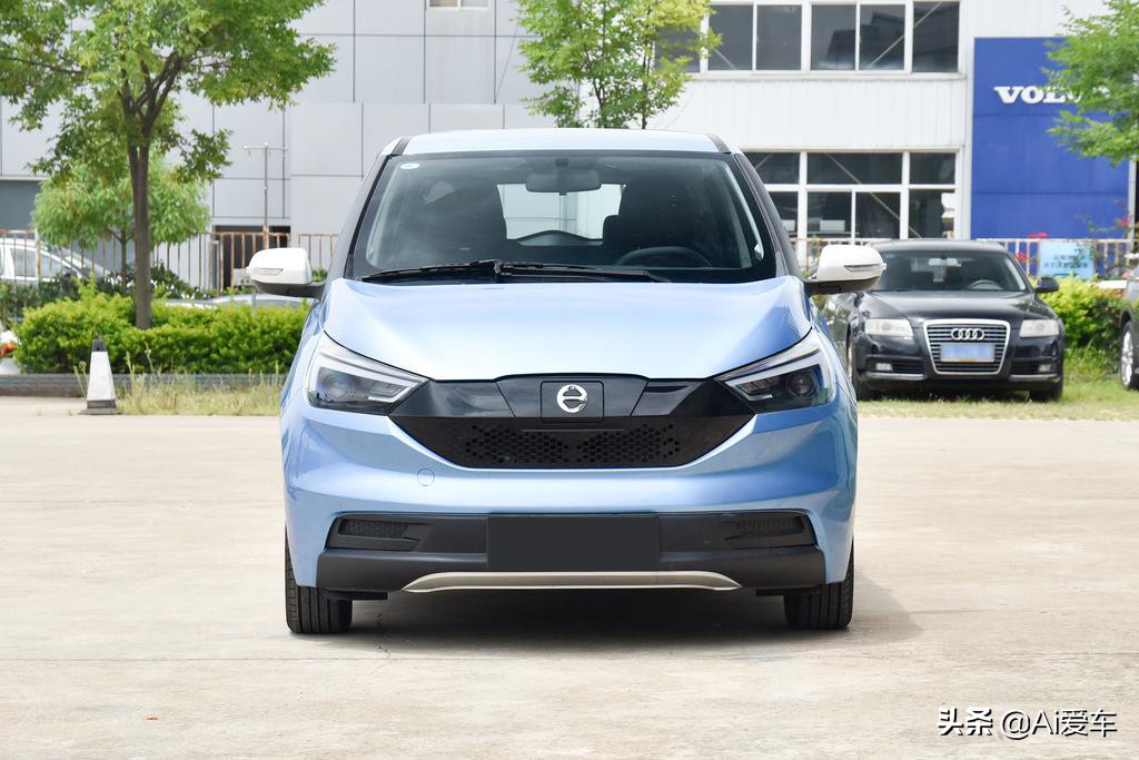 便宜长续航,大空间合资快充代步车,好养又好停,实拍易至EV3小雷达