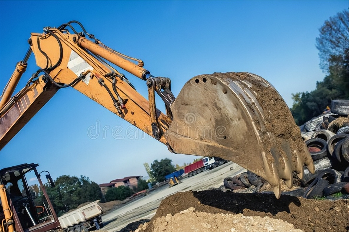 在明律师事务所咋收费（遇到腾退）