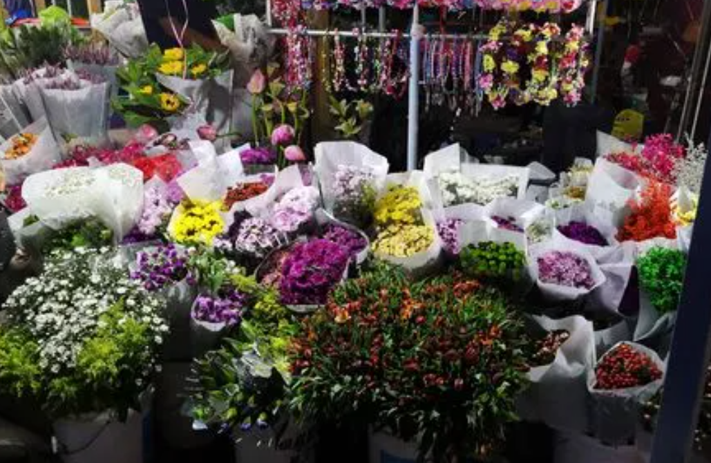 1990年，17岁学生残忍杀害一对上海母女，用铅笔在桌上留下6个字