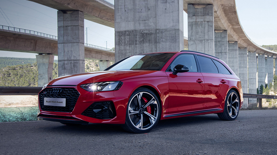 奥迪A4L新增RS燃速型，三十万的“RS4”到底香不香？
