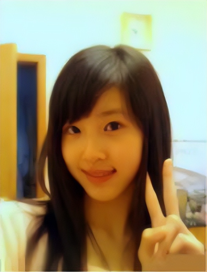 章泽天，嫁给刘强东7年，她的聪明让人刮目相看