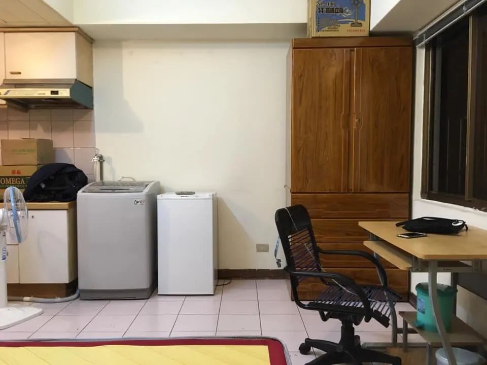 DIY爆改的20平米出租屋，不用7000元变身居心地