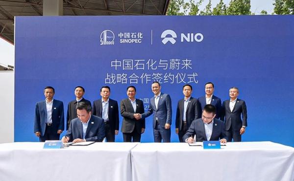 蔚来当不了“换电之王”，但宁德时代可以？