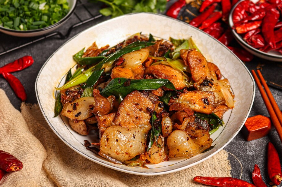 回锅肉怎么做好吃？牢记2个关键，出锅肥而不腻，又香又嫩又下饭