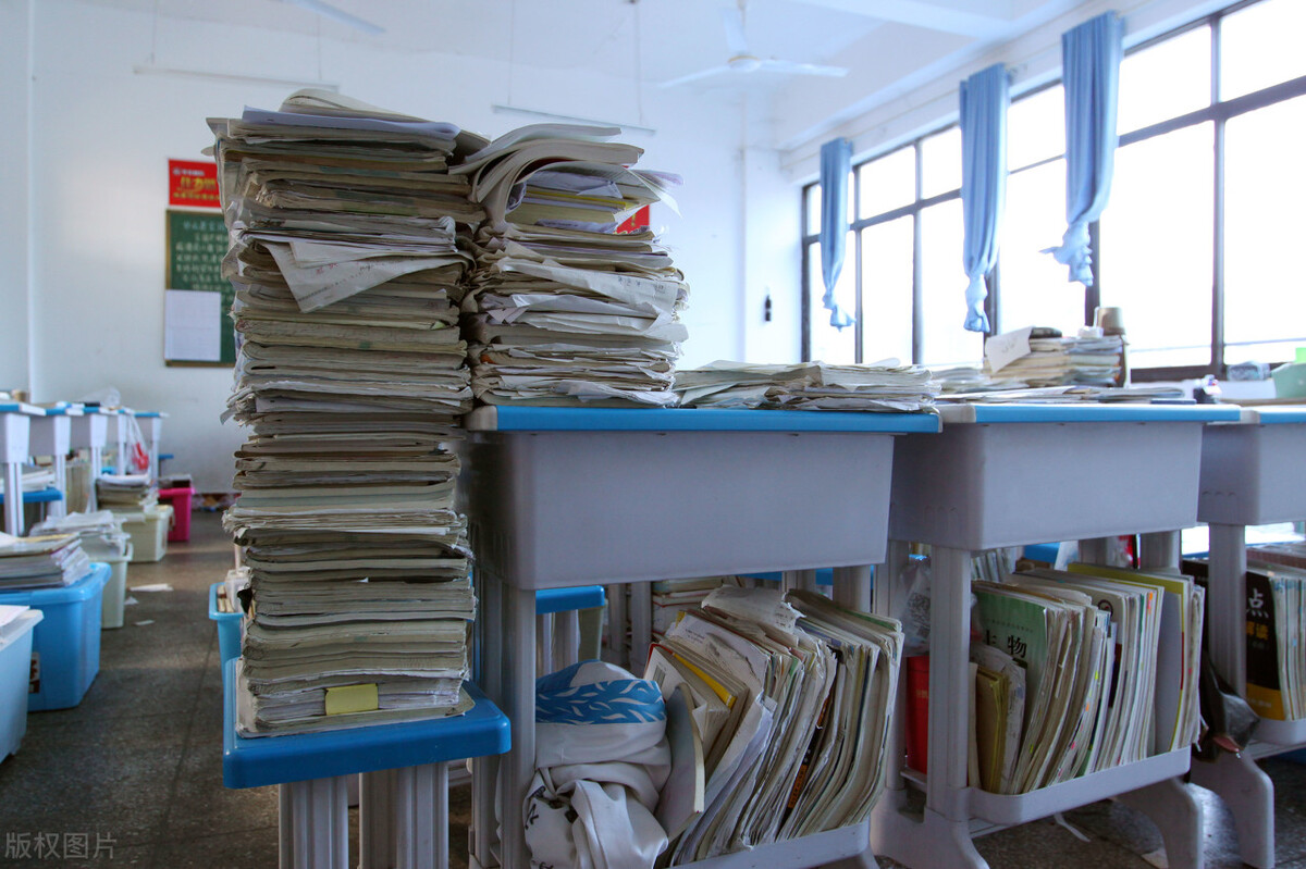 被指“差生”代名词，就业起薪近七成不足三千！中职生出路何在？