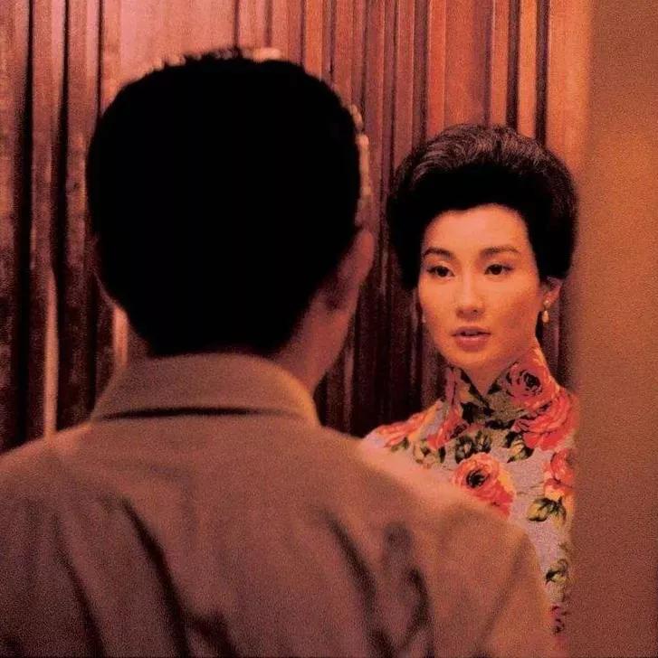 赏析最佳亚洲电影《花样年华》，感受王家卫式风格魅力