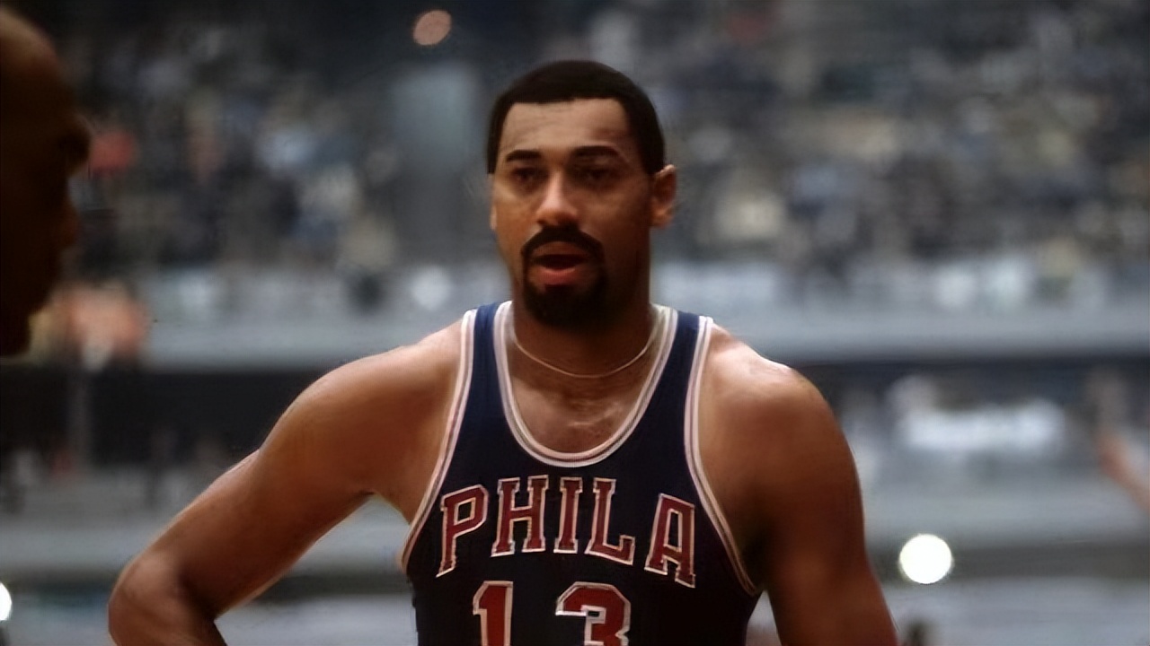 威尔特·张伯伦(nba75大巨星!第6位:"张大帅"威尔特-张伯伦)