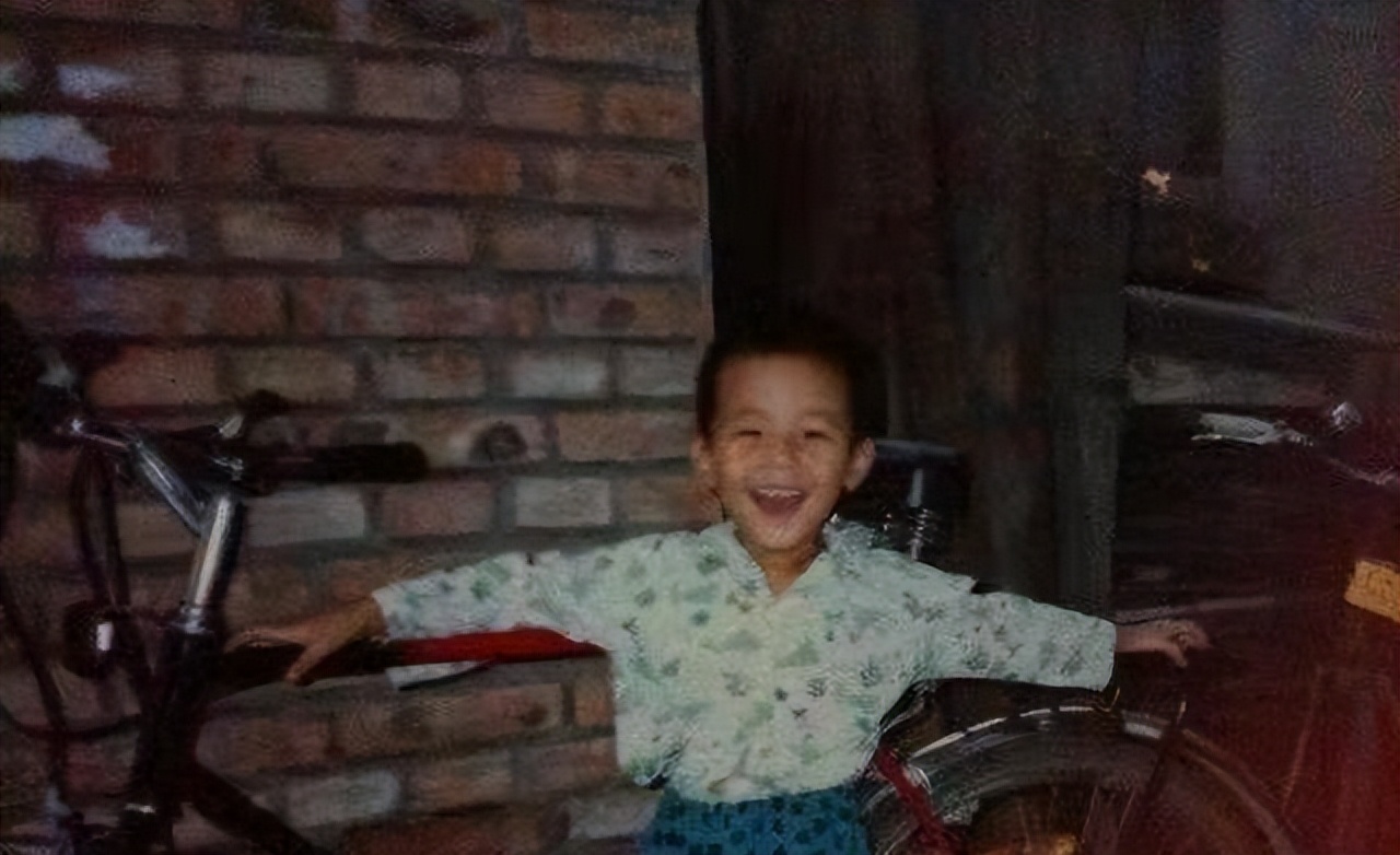 宁坐宝马哭不坐单车笑，立志要嫁豪门的马诺，最后如愿以偿了吗？