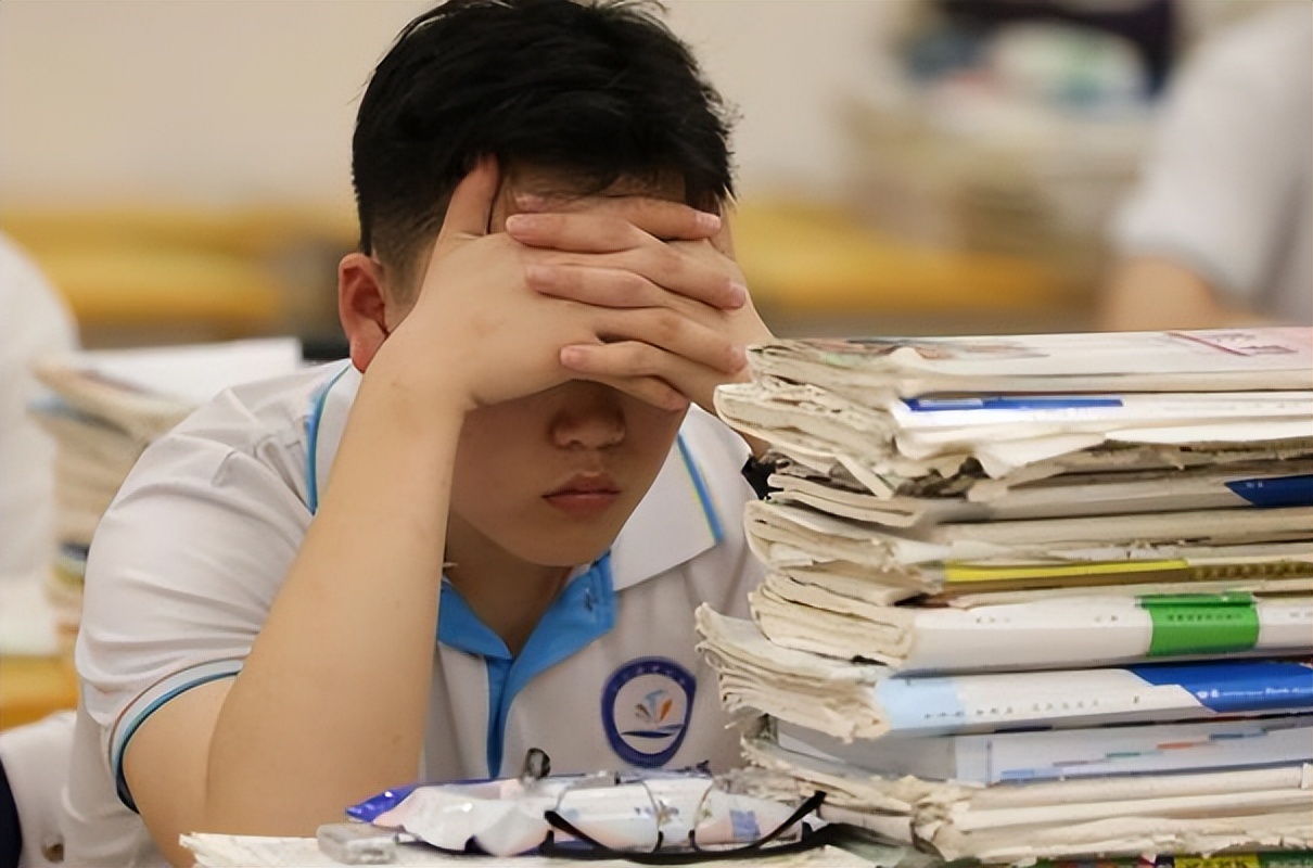 高考将新增“身份限制”，不满足条件会无缘高考，考生要心中有数