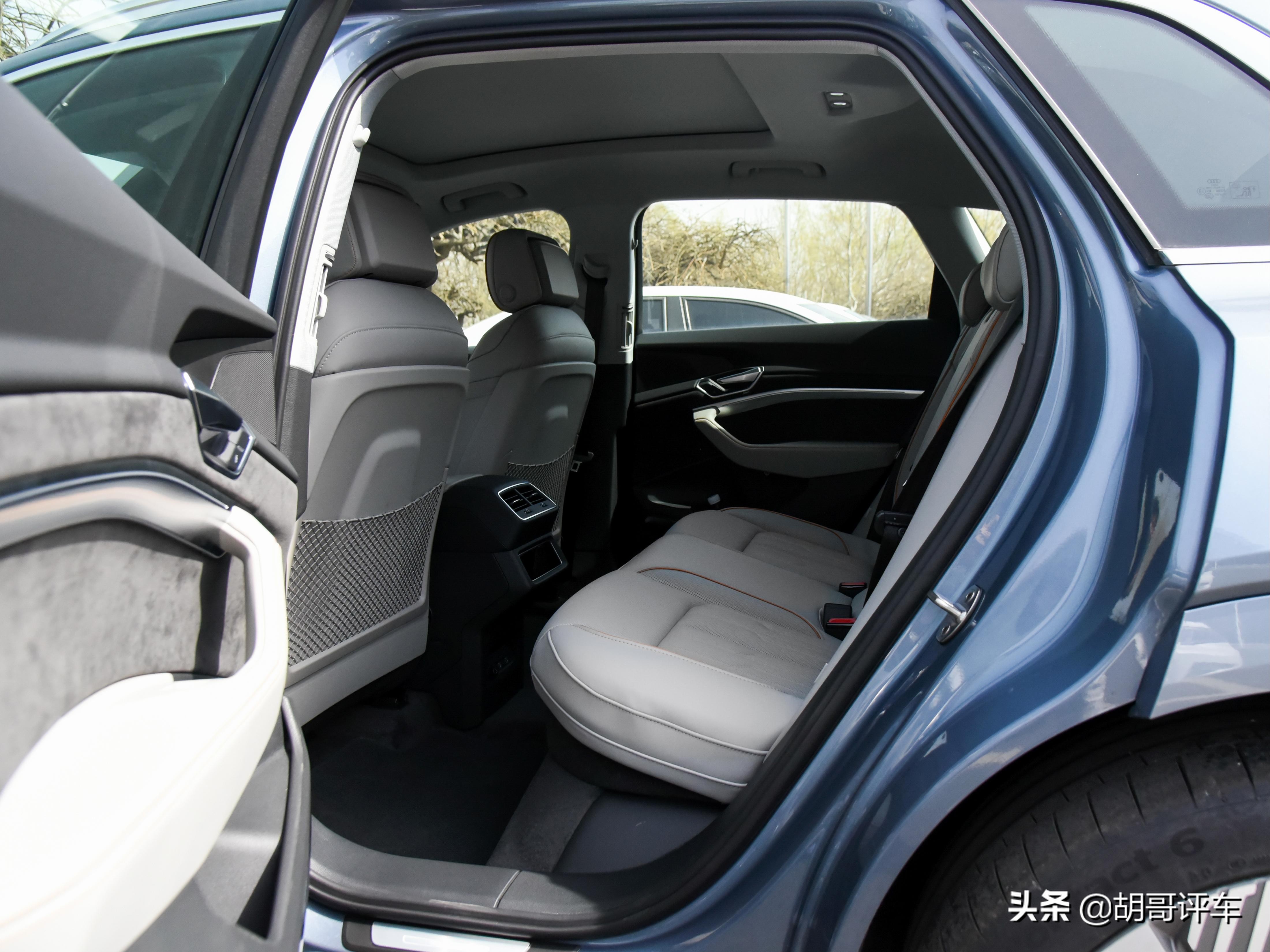 德国豪华品牌的中大型SUV 实拍奥迪e-tron