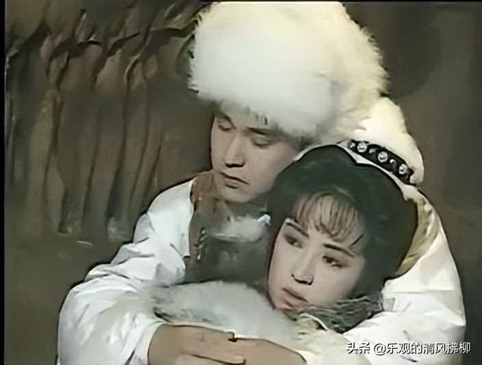 同样是扮演胡一刀，把黄日华版和孟飞版放在一起，差别就出来了