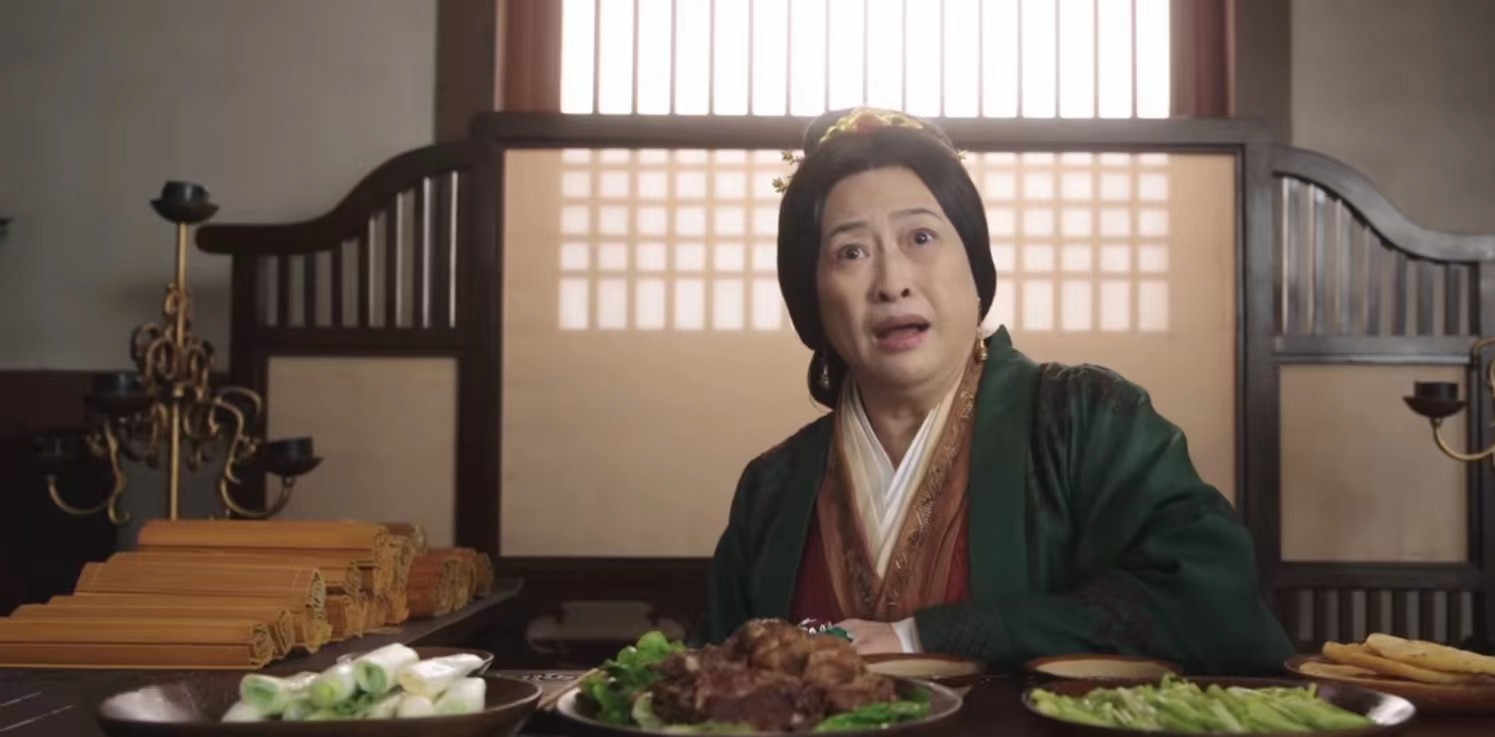 《星汉灿烂》：再次被许娣圈粉，变行走的表情包，表演非常的吸睛