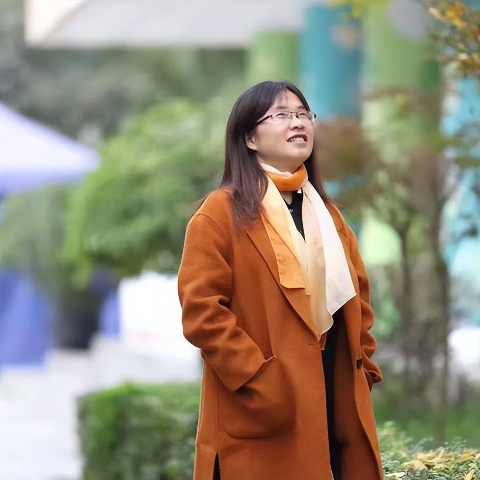 青蓝相接 薪火相传｜南湖小学一直努力坚持打造高素质青年教师队伍