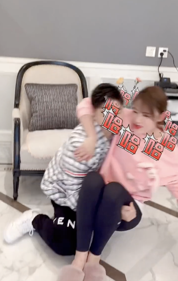 田亮将妻儿公主抱，森碟高挑身材藏不住，叶一茜被老公整蛊