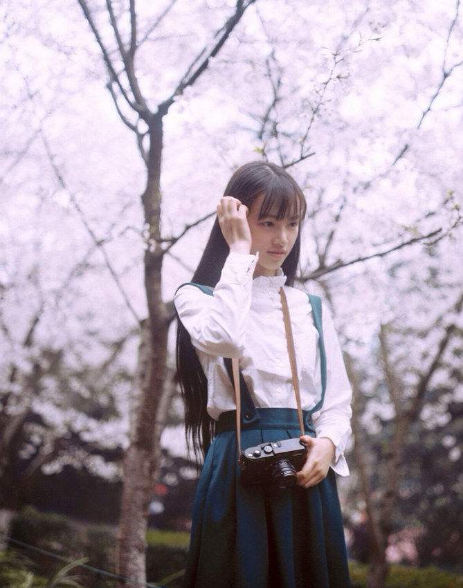 十个校花九个不得志？因美貌成名的她们：吴倩离婚，章泽天被嘲讽