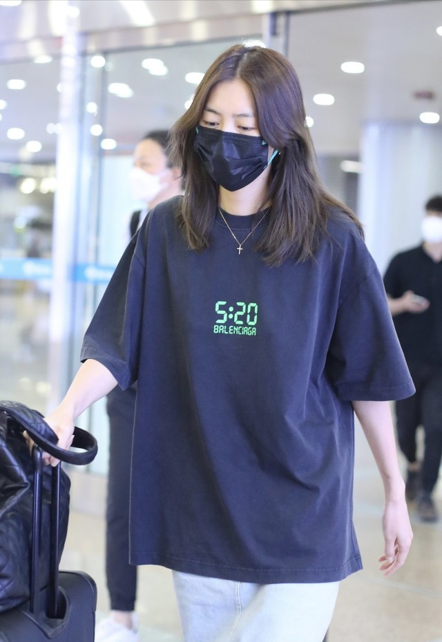 高个子女生都该这么搭配(高个子女生怎么搭配)