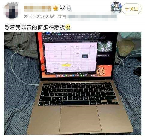 从头要美到脚趾头？女明星为了追求美丽奇招百出