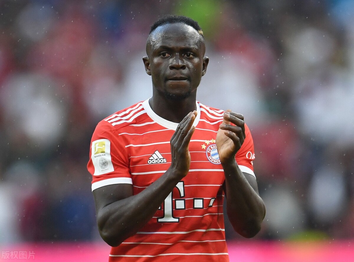 利物浦转会至拜仁慕尼黑队的前锋萨迪奥马内目前身价7,000万欧元,他是