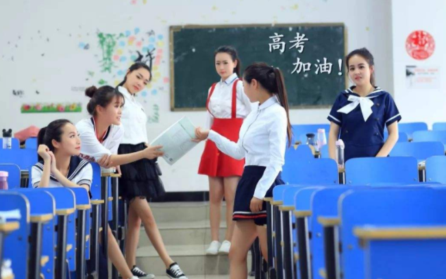 新高考“3+1+2”模式后，物理被成功捞上岸，这两科地位却很尴尬