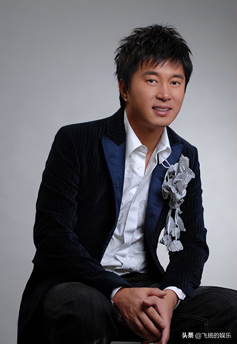 九十年代难忘的男歌手，有人入狱，有人风生水起，一曲流行一辈子