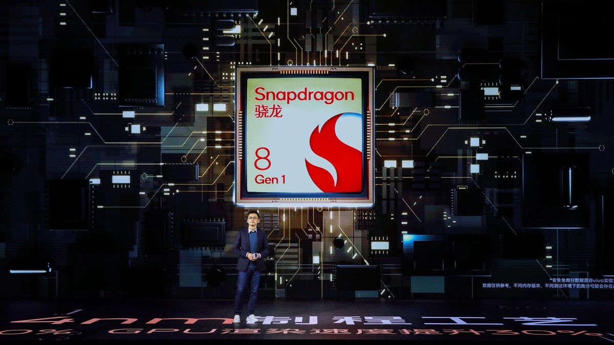 大，集大成 vivo首款折叠屏手机X Fold正式发布