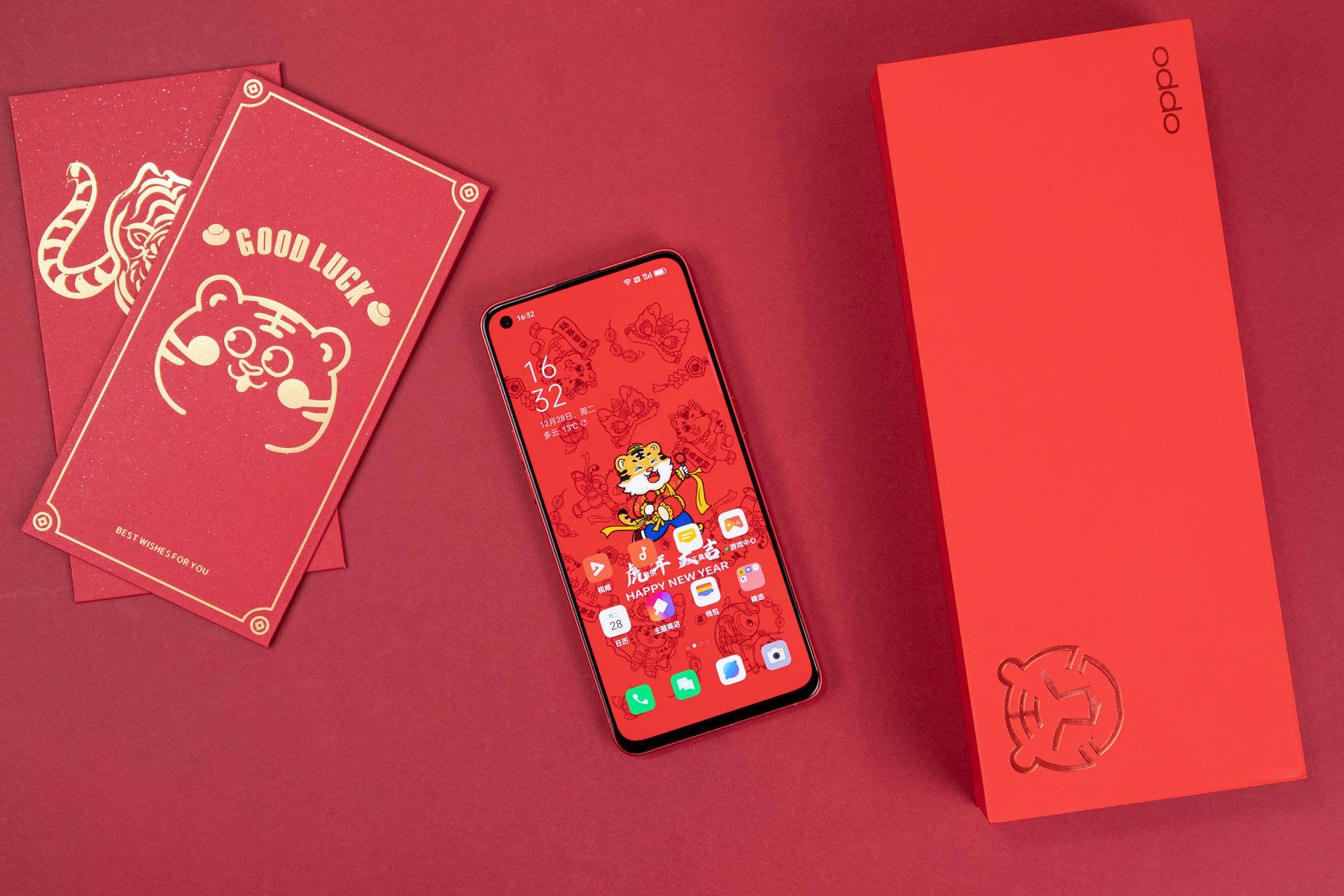 新年礼物怎么选？盘点「不吃灰」的人气数码年货，红红火火迎虎年