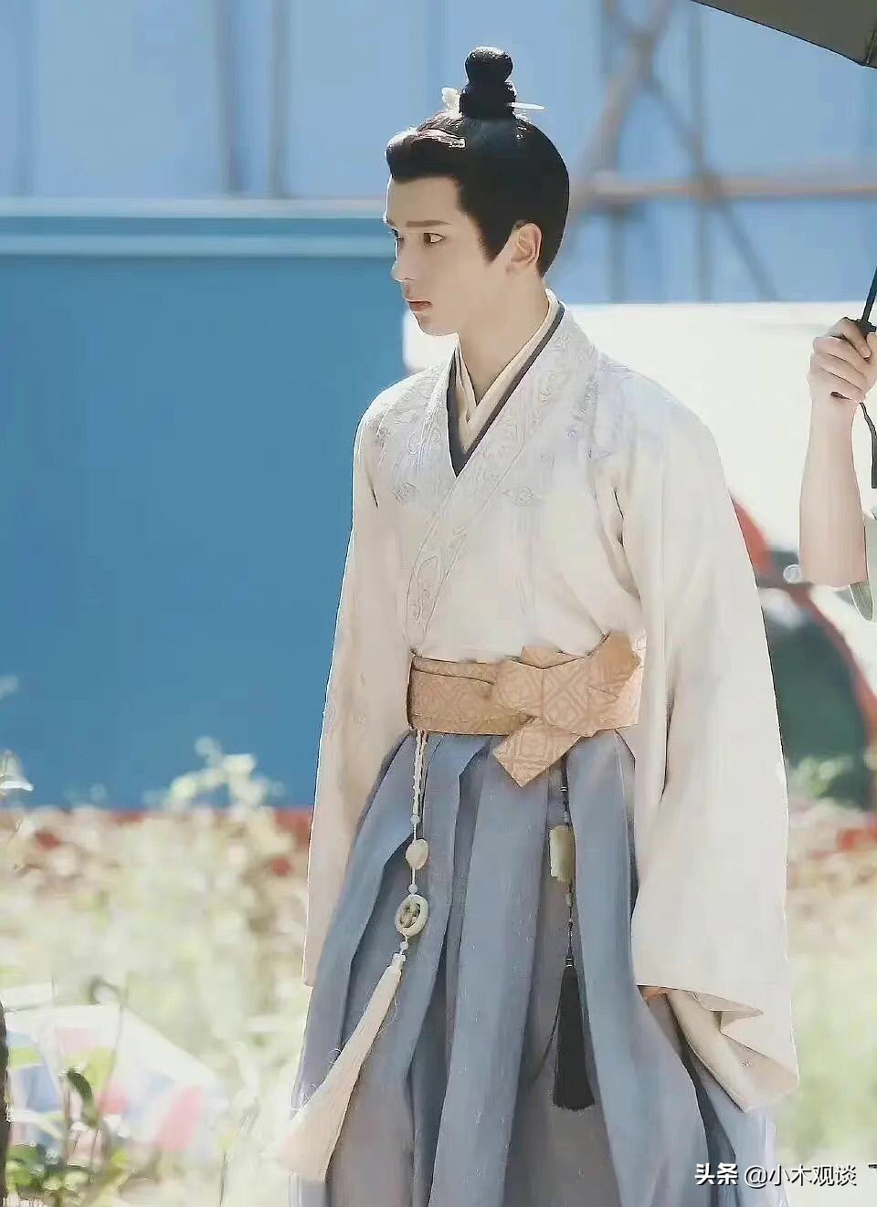 由吴磊、赵露思主演的《星汉灿烂》存在“倭风”，剧组连夜修改